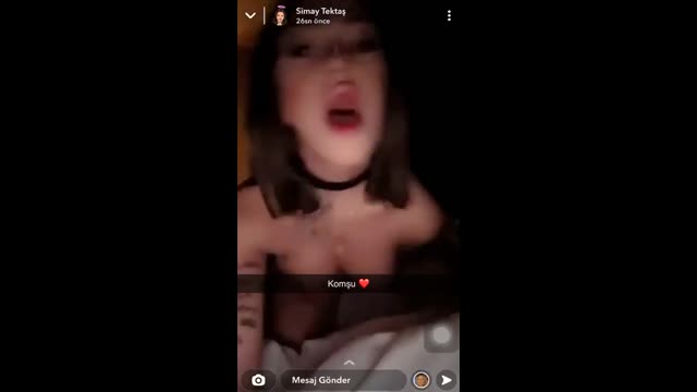 Karanlik Odada Göğüs Sikistirma — Simay Tektas Türk İfşa